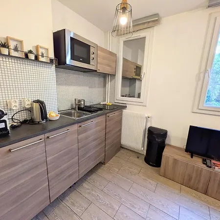 Apartment 10 Minutes A Pied De La - 4 Voyageurs *