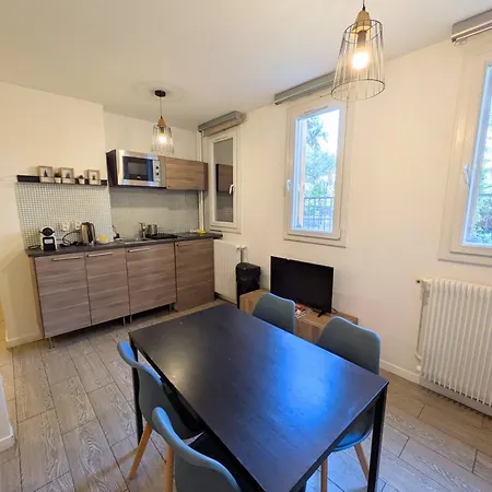 Apartment 10 Minutes A Pied De La - 4 Voyageurs *